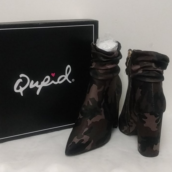 QUPID Fatigue Stretch Mid Bootie | 7M - Picture 3 of 10